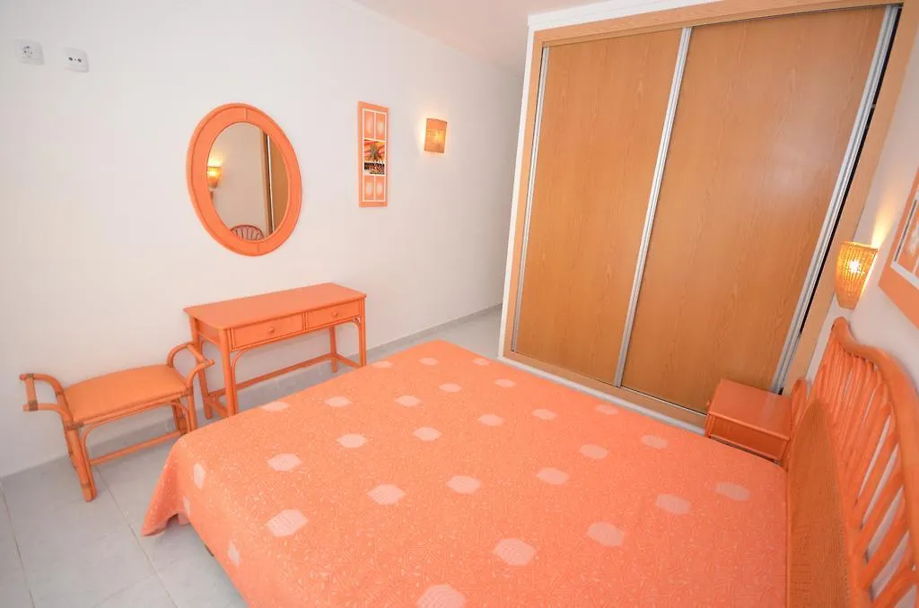 Cravinho Apartment Albufeira